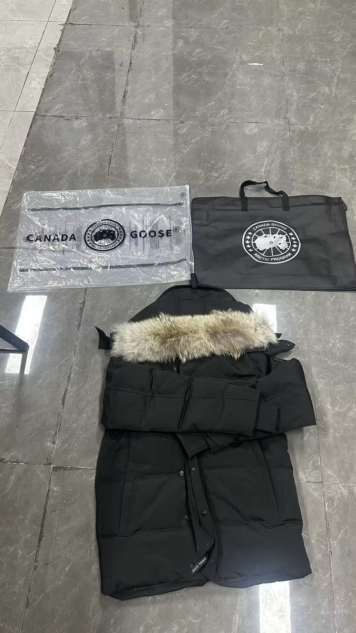 Canada Goose Wyndham Parka Down Coat